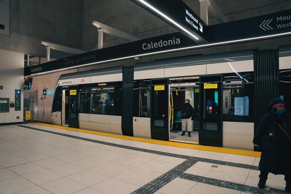 What are the best UK beaches for a low-cost vacation?